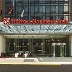 מלון Hilton Garden Times Square North